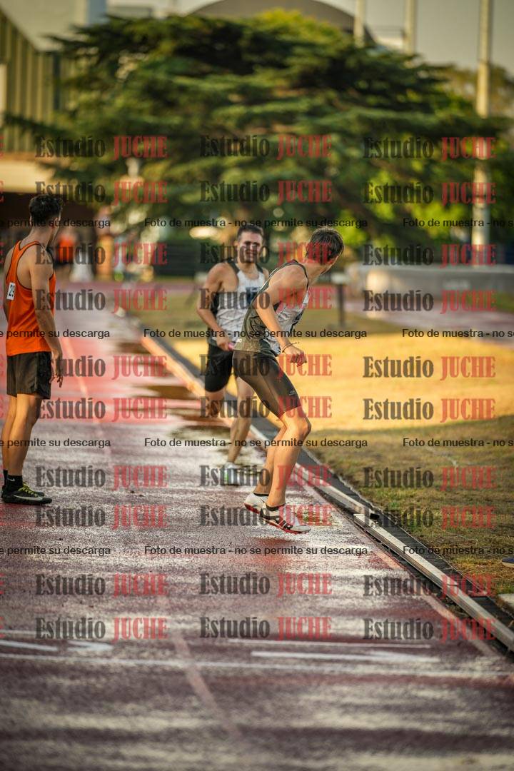 Fotos de las Postas 4x400 m de varones
