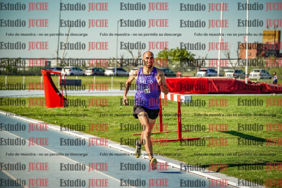 Fotos de los 3000 m llanos de varones