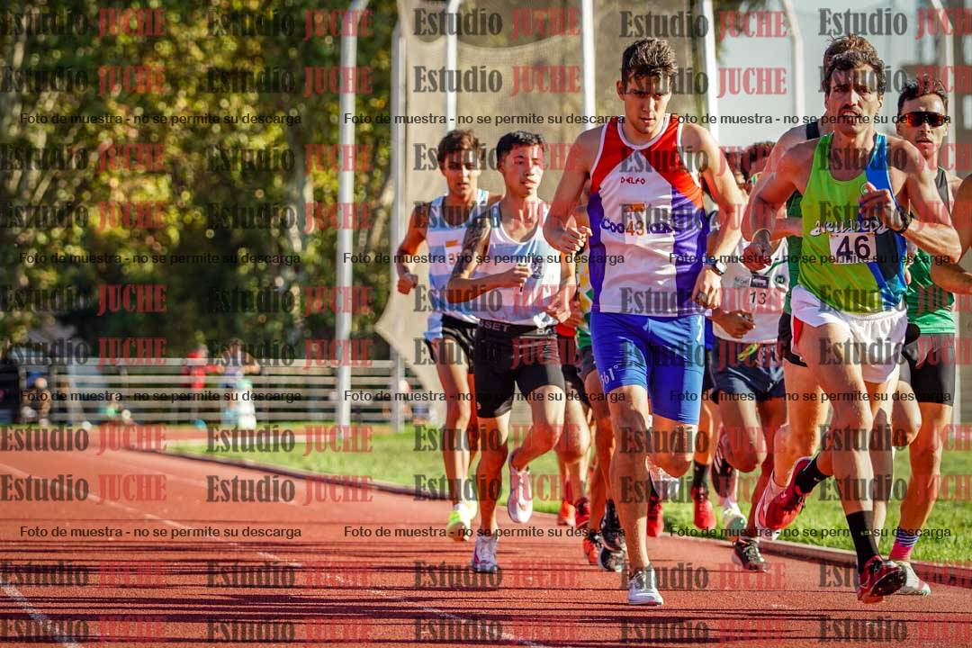 Fotos de los 3000 m llanos de varones