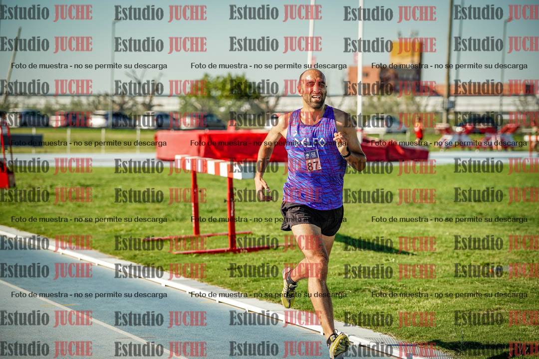 Fotos de los 3000 m llanos de varones