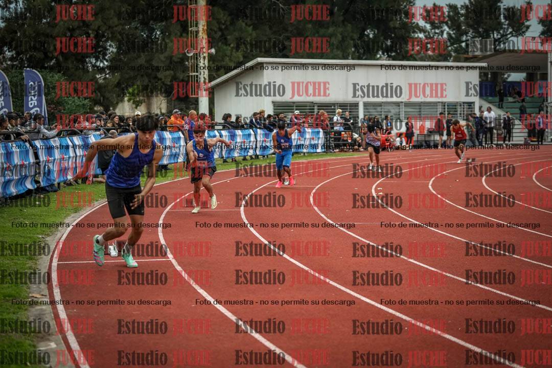 Fotos de los 400 m llanos de varones - decatlón 5