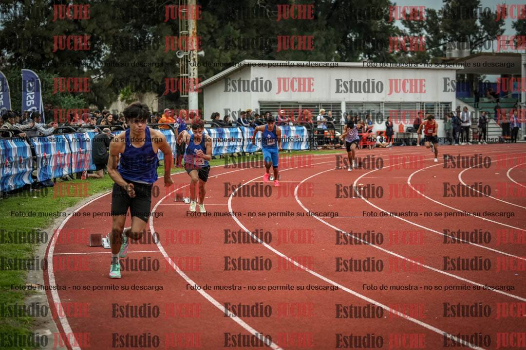 Fotos de los 400 m llanos de varones - decatlón 5