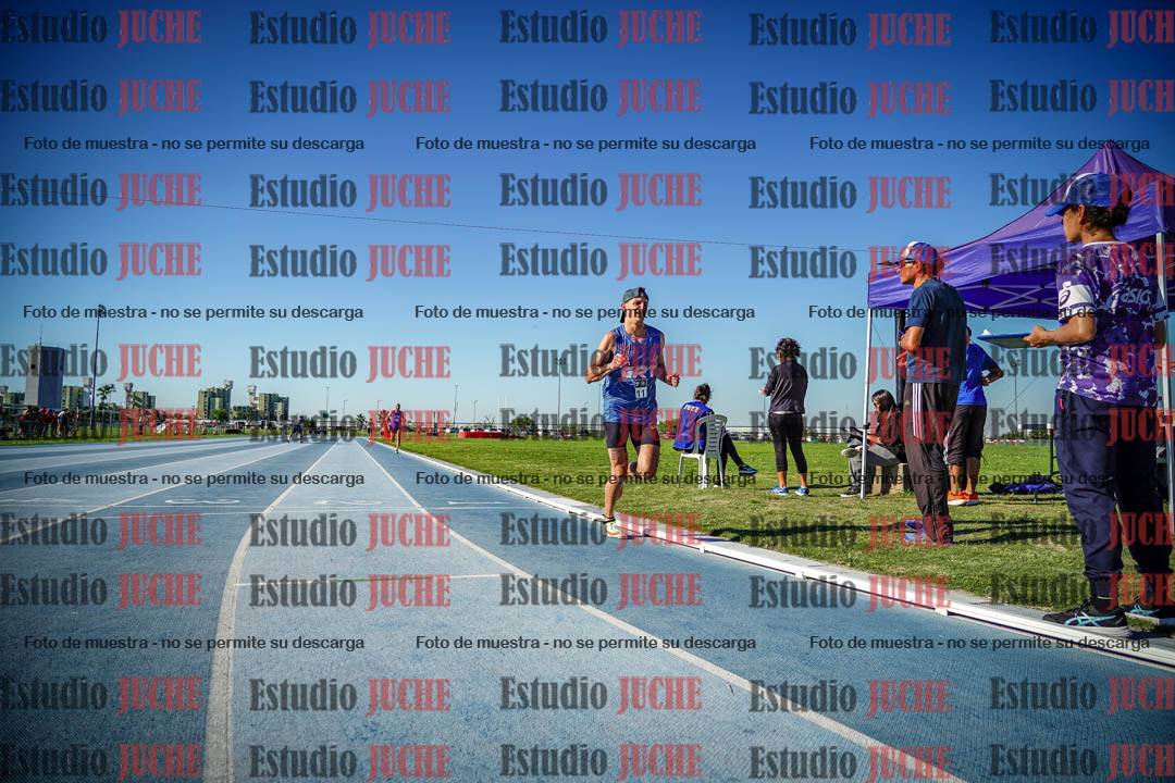 Fotos de los 3000 m llanos de varones