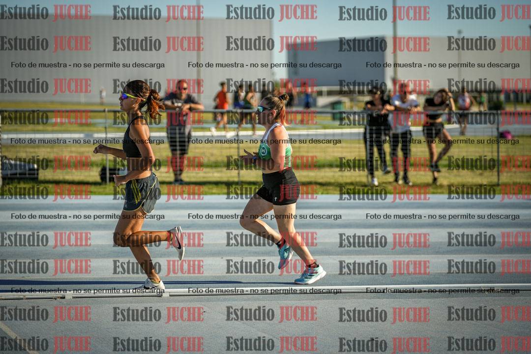 Fotos de los 1500 m llanos de mujeres