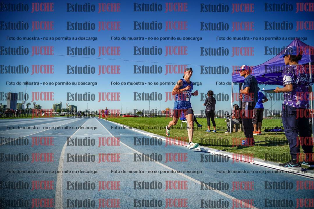 Fotos de los 3000 m llanos de varones