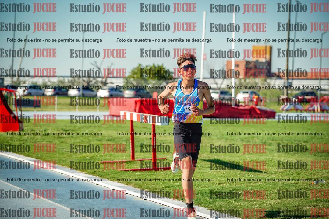 Fotos de los 3000 m llanos de varones