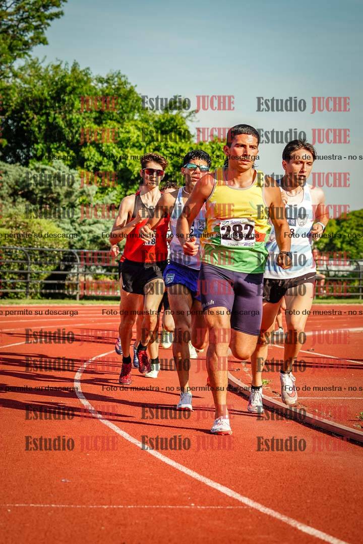 Fotos de los 1500 m llanos de varones