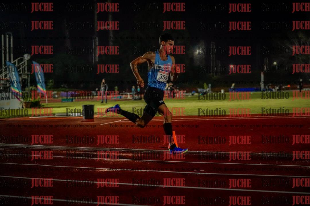 Fotos de los 400 m llanos de varones - deca 5 - serie 1