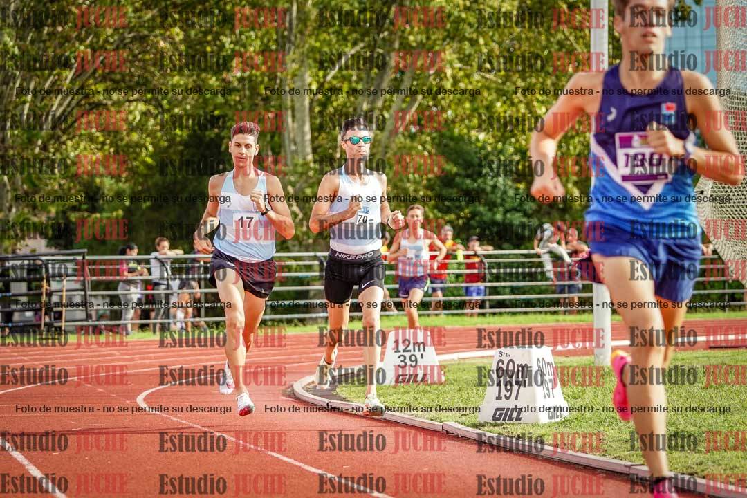 Fotos de los 3000 m llanos de varones