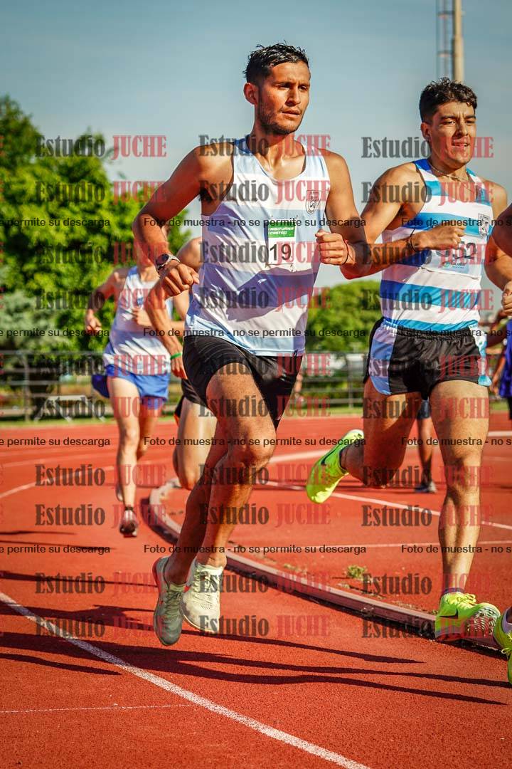 Fotos de los 1500 m llanos de varones