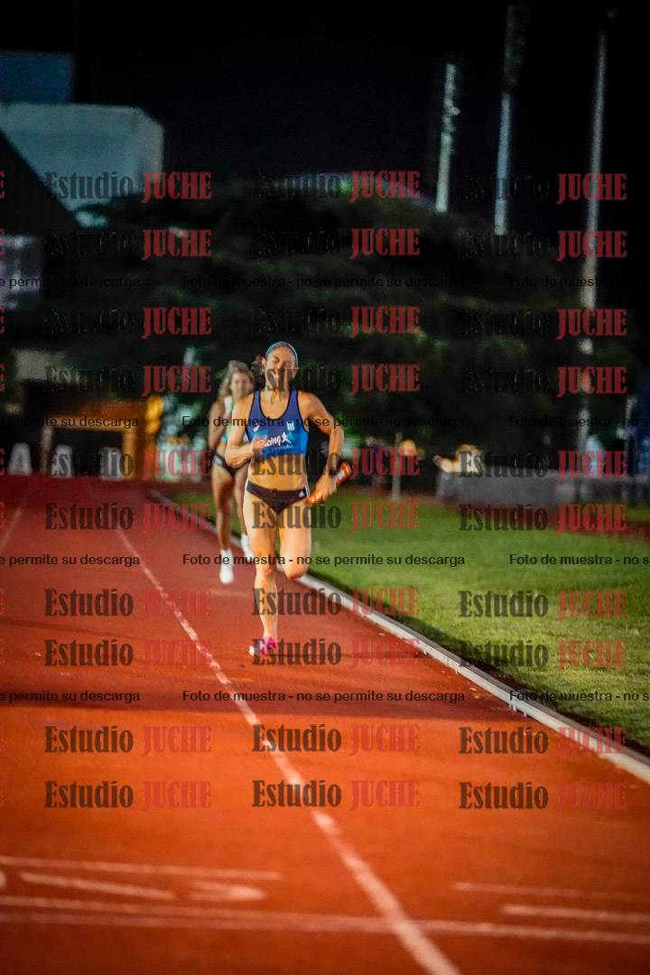 Fotos de las postas 4x400 m mixtas