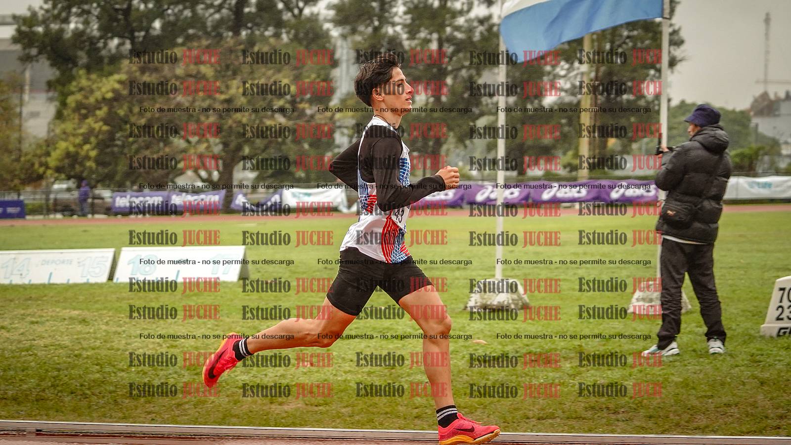 Fotos de los 1500 m llanos de varones
