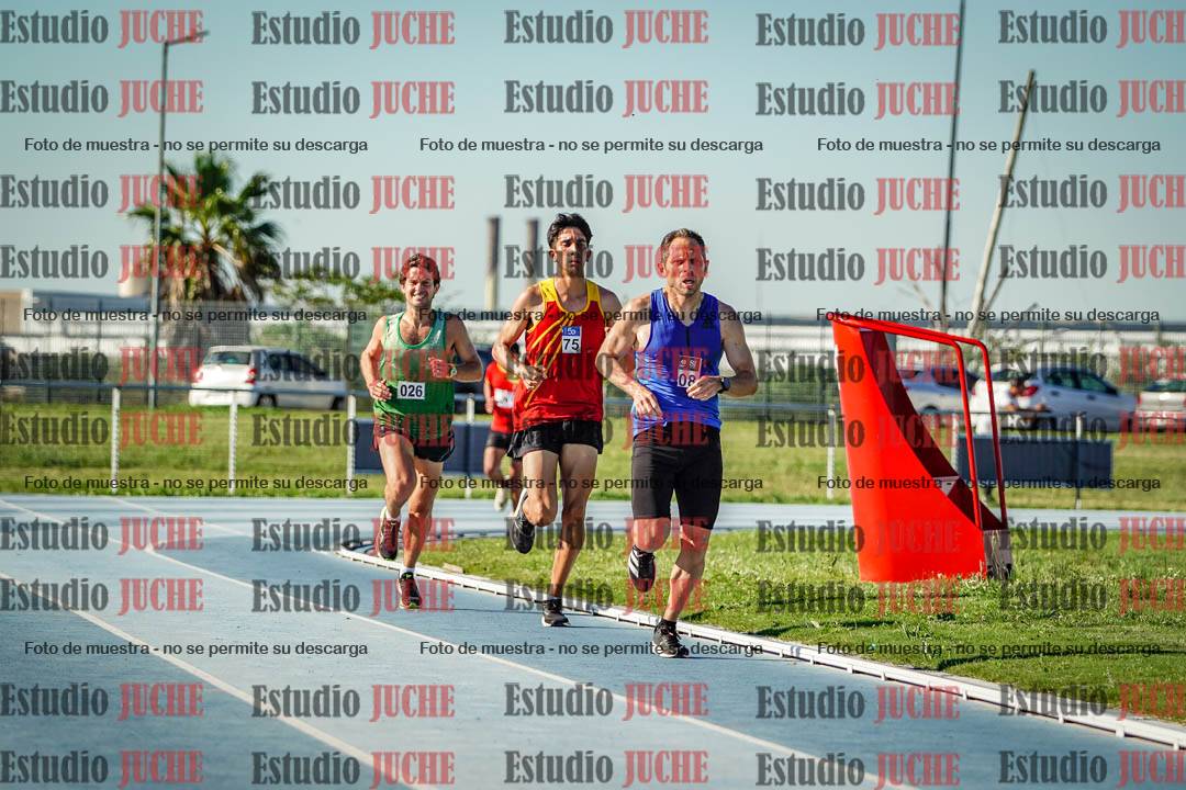 Fotos de los 3000 m llanos de varones