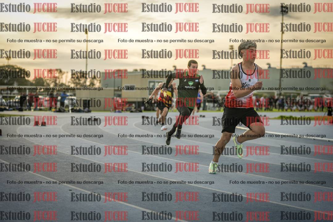 Fotos de las Postas 4x100 m de varones