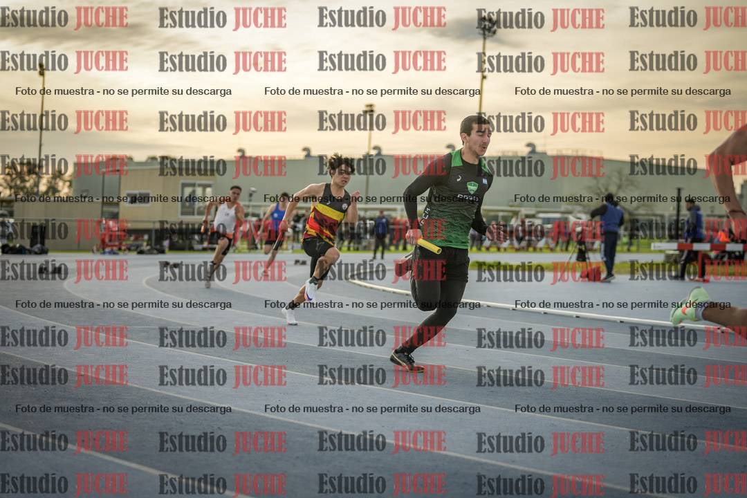 Fotos de las Postas 4x100 m de varones
