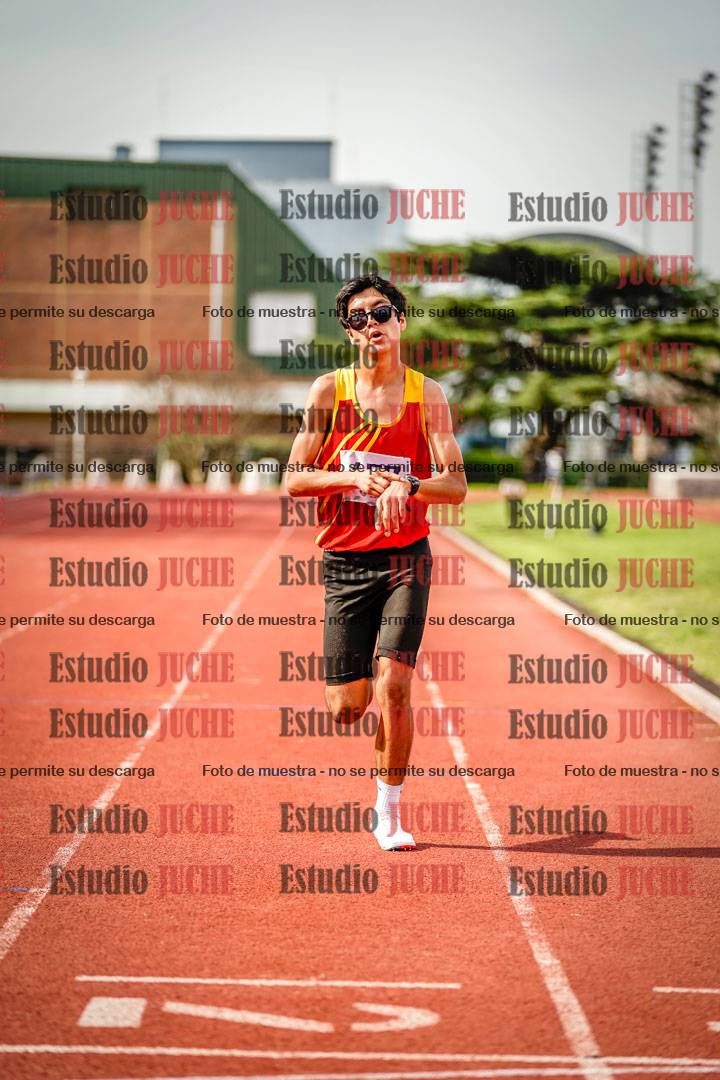 Fotos de los 3000 m llanos de varones