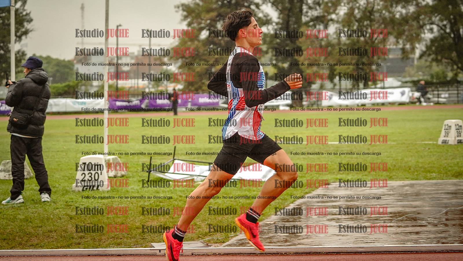 Fotos de los 1500 m llanos de varones