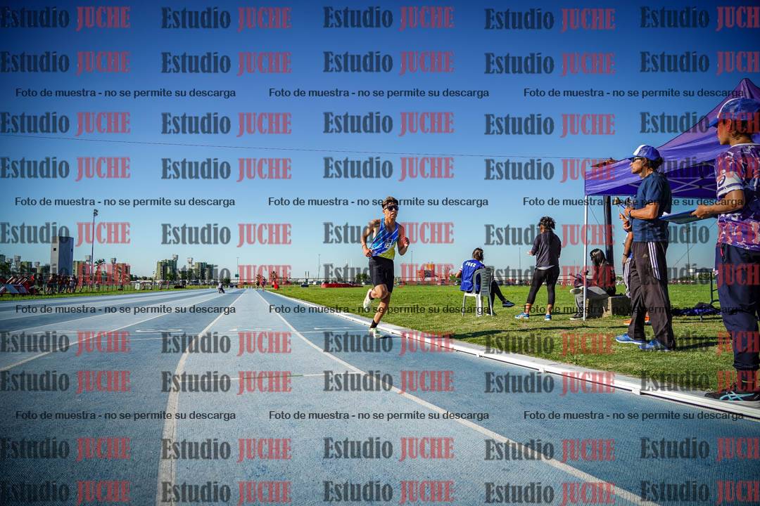Fotos de los 3000 m llanos de varones