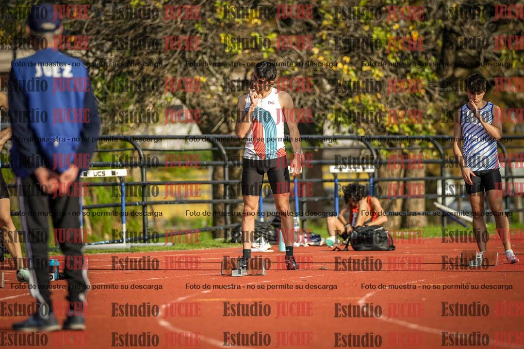 Fotos de los 200 m llanos de varones - FINAL
