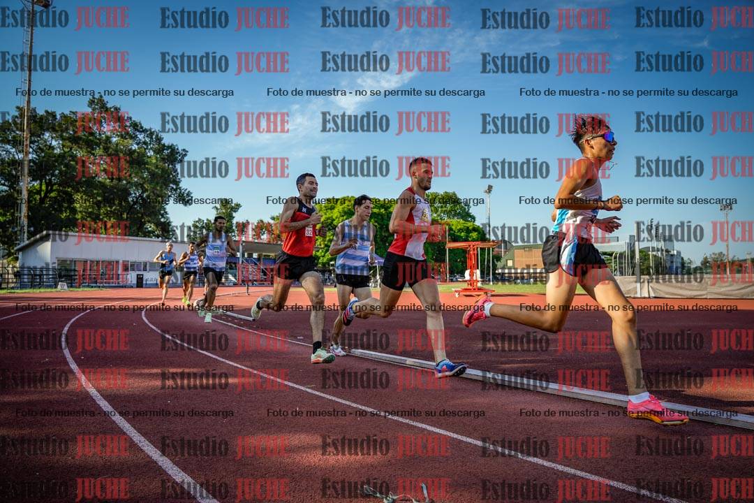 Fotos de los 1500 m llanos de varones