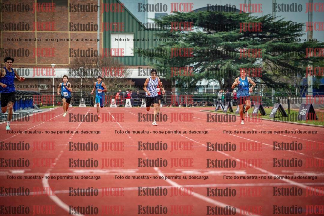 Fotos de los 400 m llanos de varones - decatlón 5