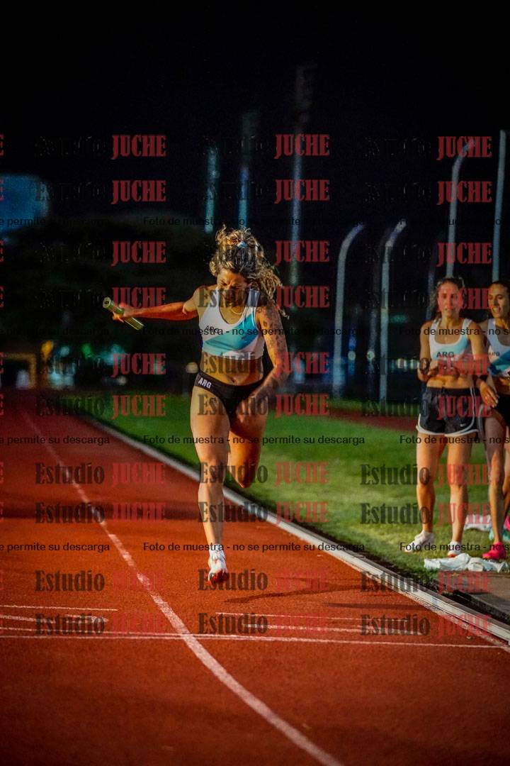 Fotos de las postas 4x400 m mixtas