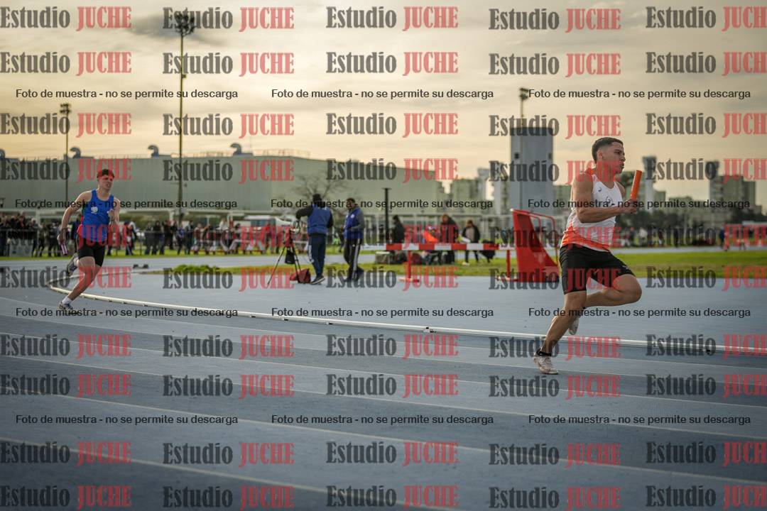 Fotos de las Postas 4x100 m de varones