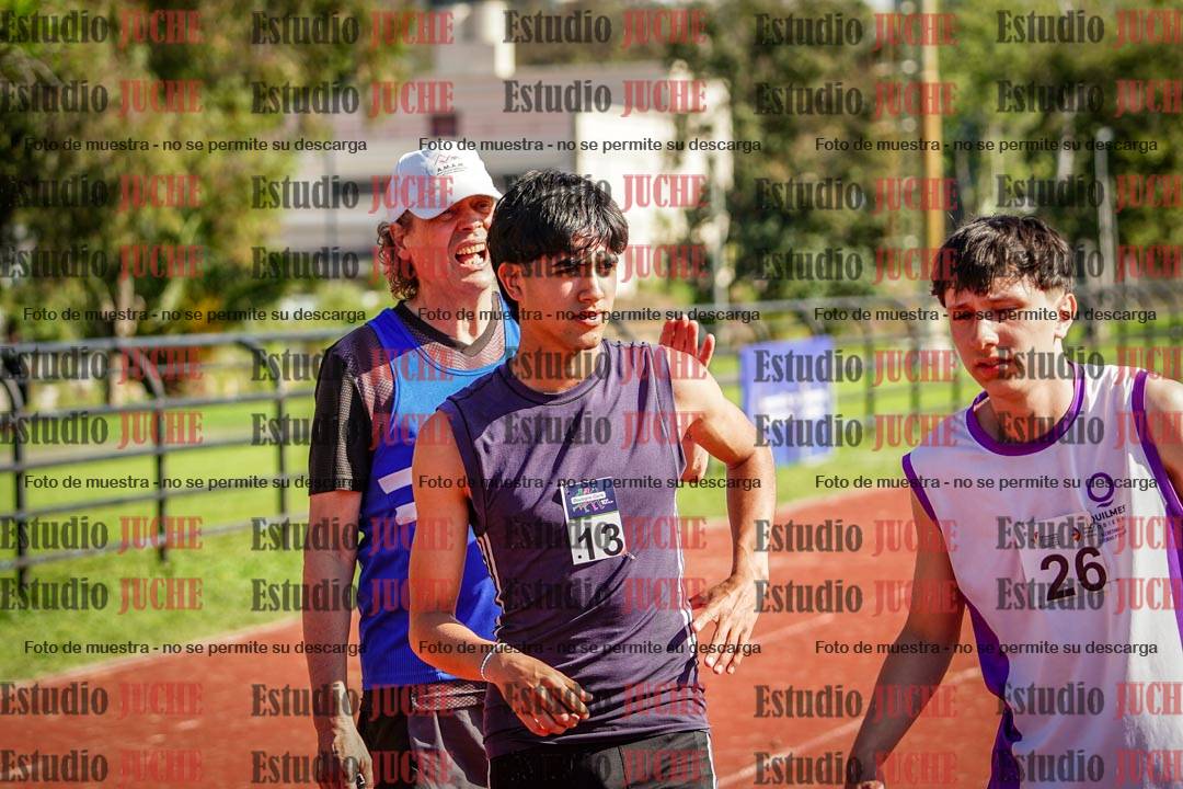 Fotos de los 5000 m llanos de mujeres y varones