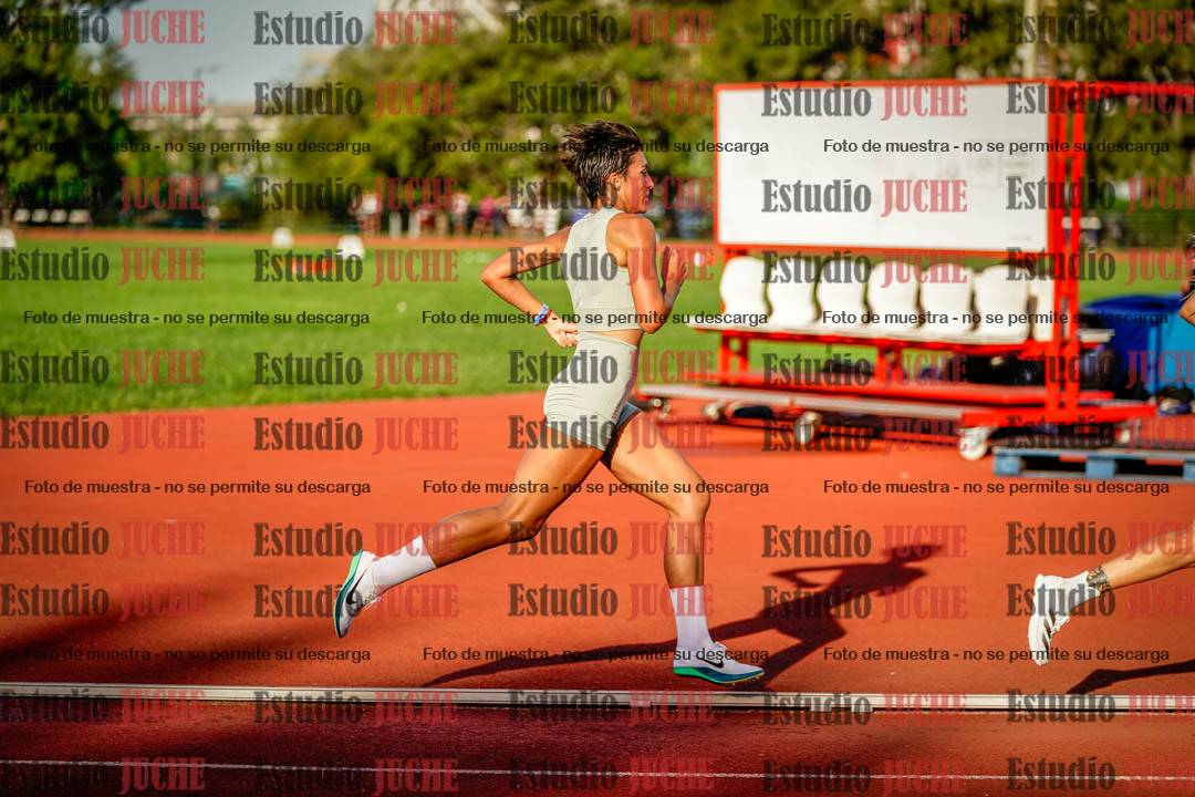 Fotos de los 1500 m llanos de mujeres