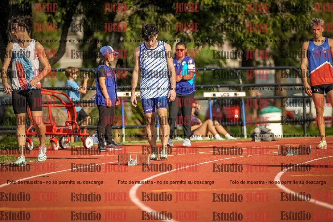 Fotos de los 200 m llanos de varones - FINAL