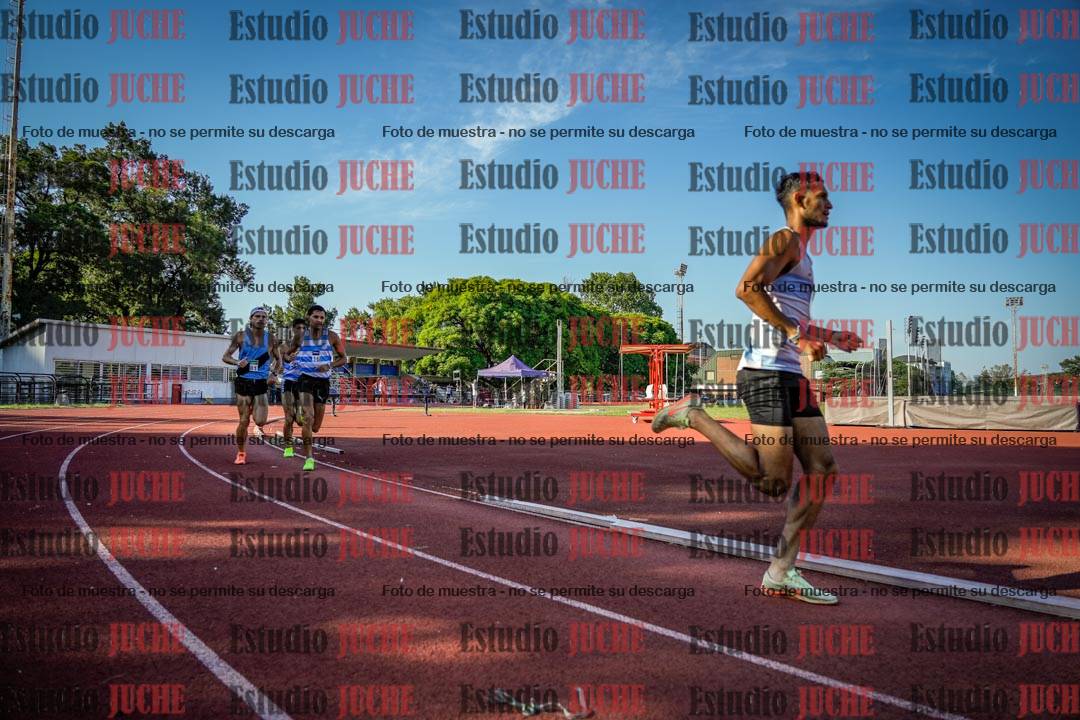 Fotos de los 1500 m llanos de varones