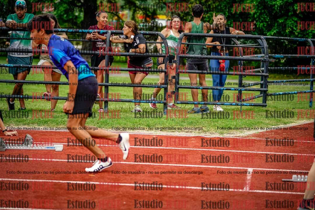 Fotos de los 200 m de varones
