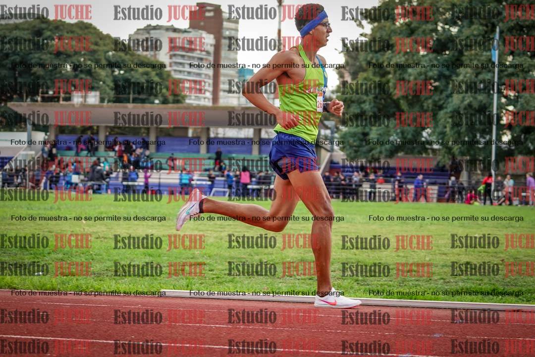 Fotos de los 3000 m llanos de varones