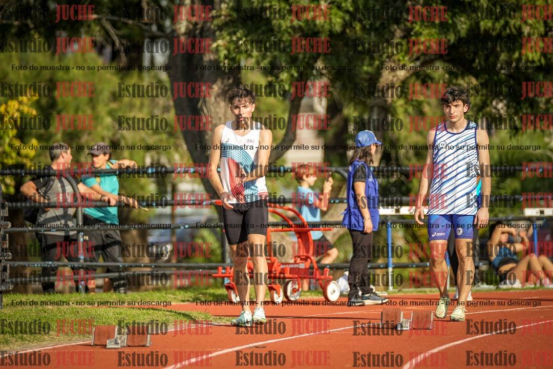 Fotos de los 200 m llanos de varones - FINAL