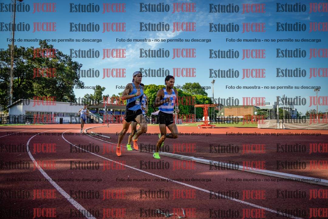 Fotos de los 1500 m llanos de varones