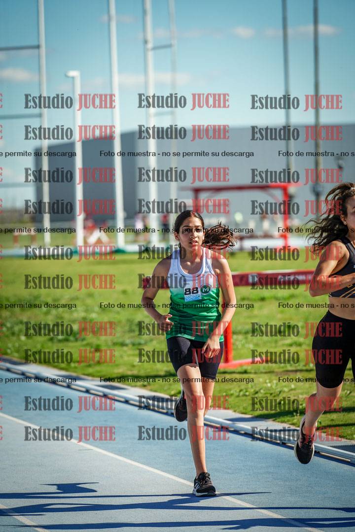 Fotos de los 1500 m llanos de mujeres