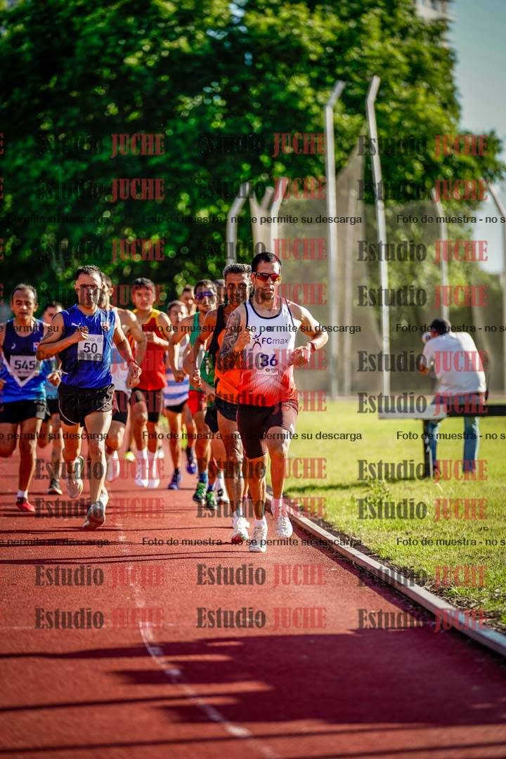 Fotos de los 3000 m llanos de varones
