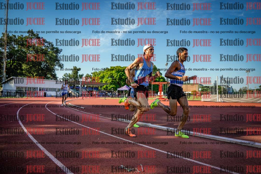Fotos de los 1500 m llanos de varones