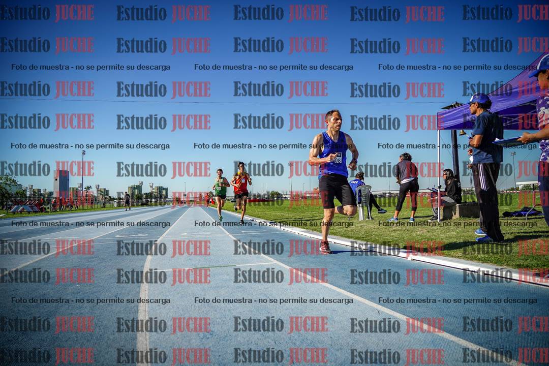 Fotos de los 3000 m llanos de varones