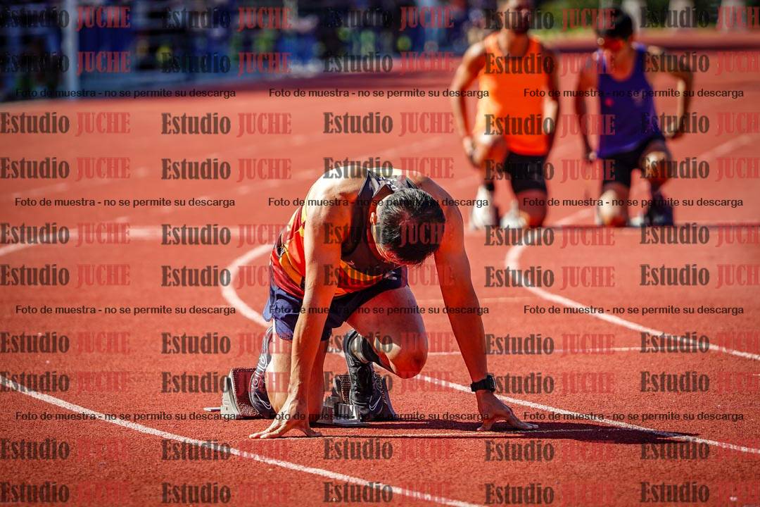 Fotos de los 400 m llanos de varones