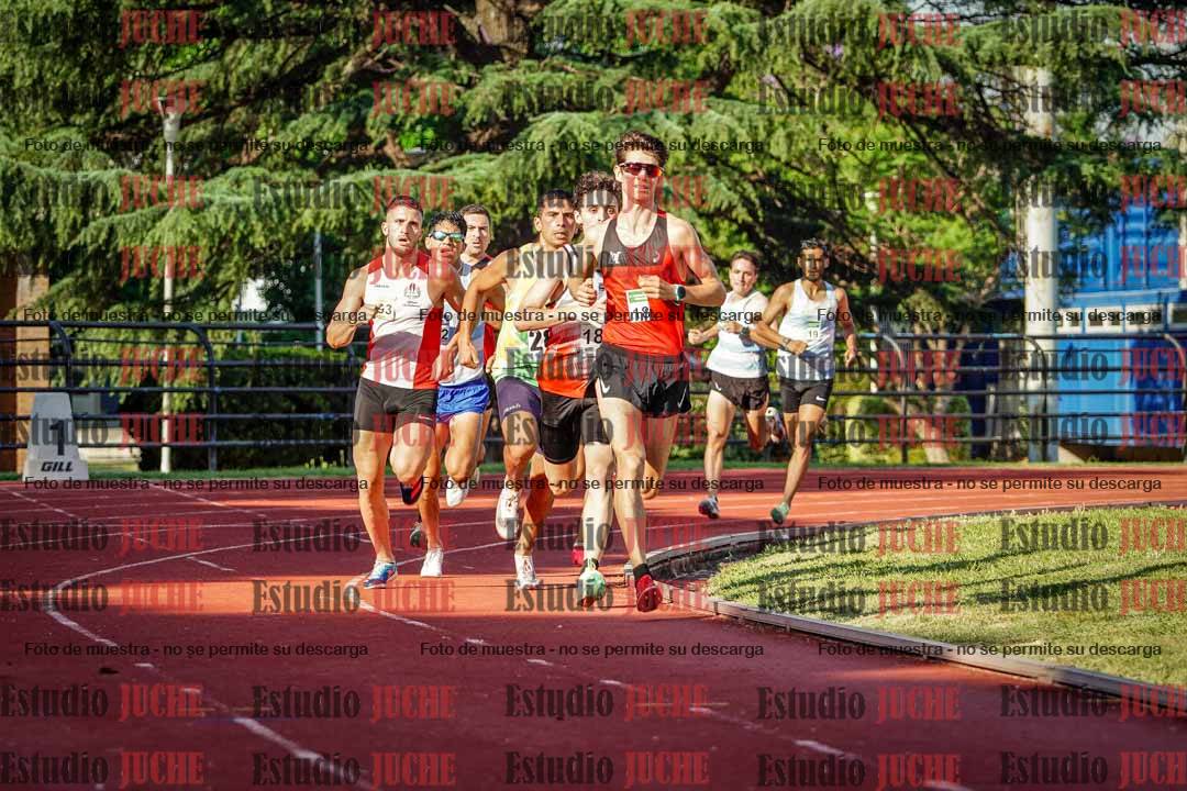 Fotos de los 1500 m llanos de varones