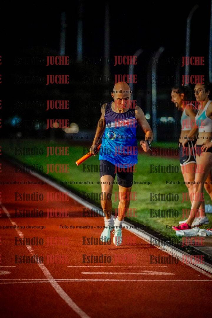 Fotos de las postas 4x400 m mixtas