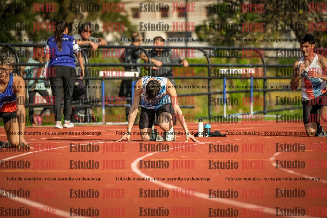 Fotos de los 200 m llanos de varones - FINAL