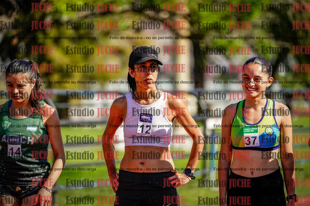 Fotos de los 5000 m llanos de mujeres y varones