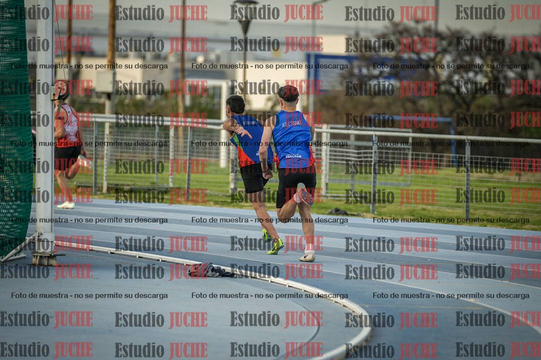 Fotos de las Postas 4x100 m de varones