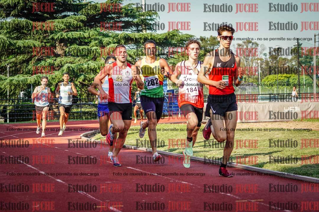 Fotos de los 1500 m llanos de varones