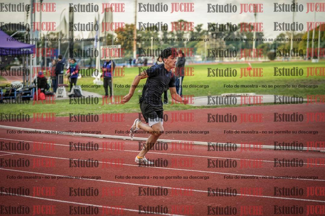 Fotos de los 400 m llanos de varones - decatlón 5
