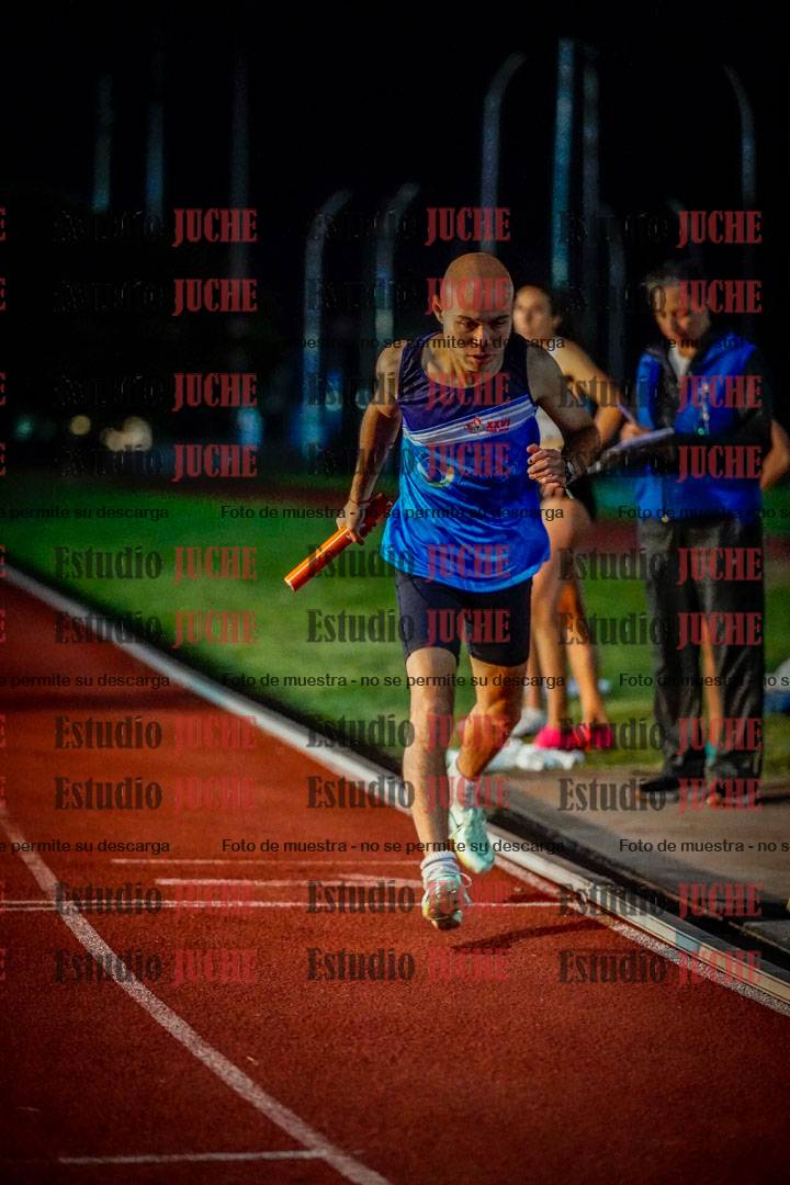 Fotos de las postas 4x400 m mixtas