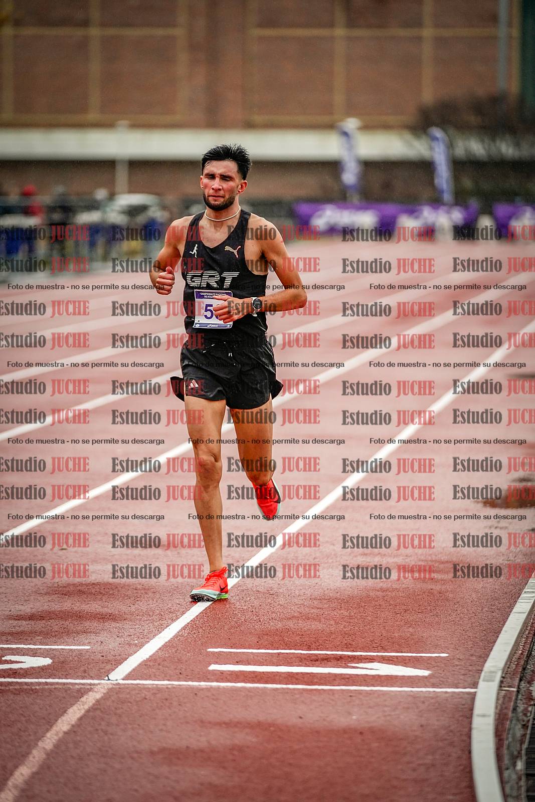 Fotos de los 1500 m llanos de varones