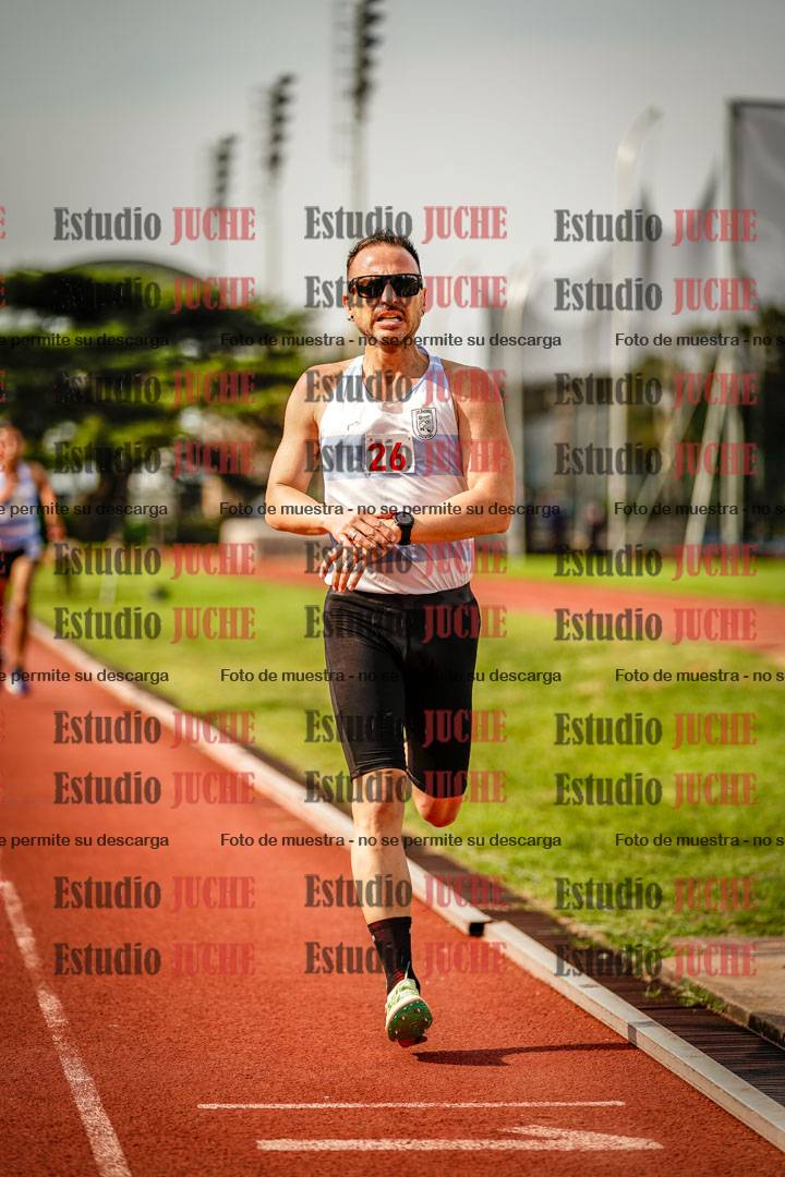 Fotos de los 3000 m llanos de varones